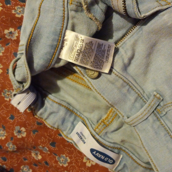 Jeans - Picture 3 of 3